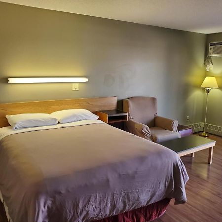 Stars Inn - Motel Fort Saskatchewan Экстерьер фото