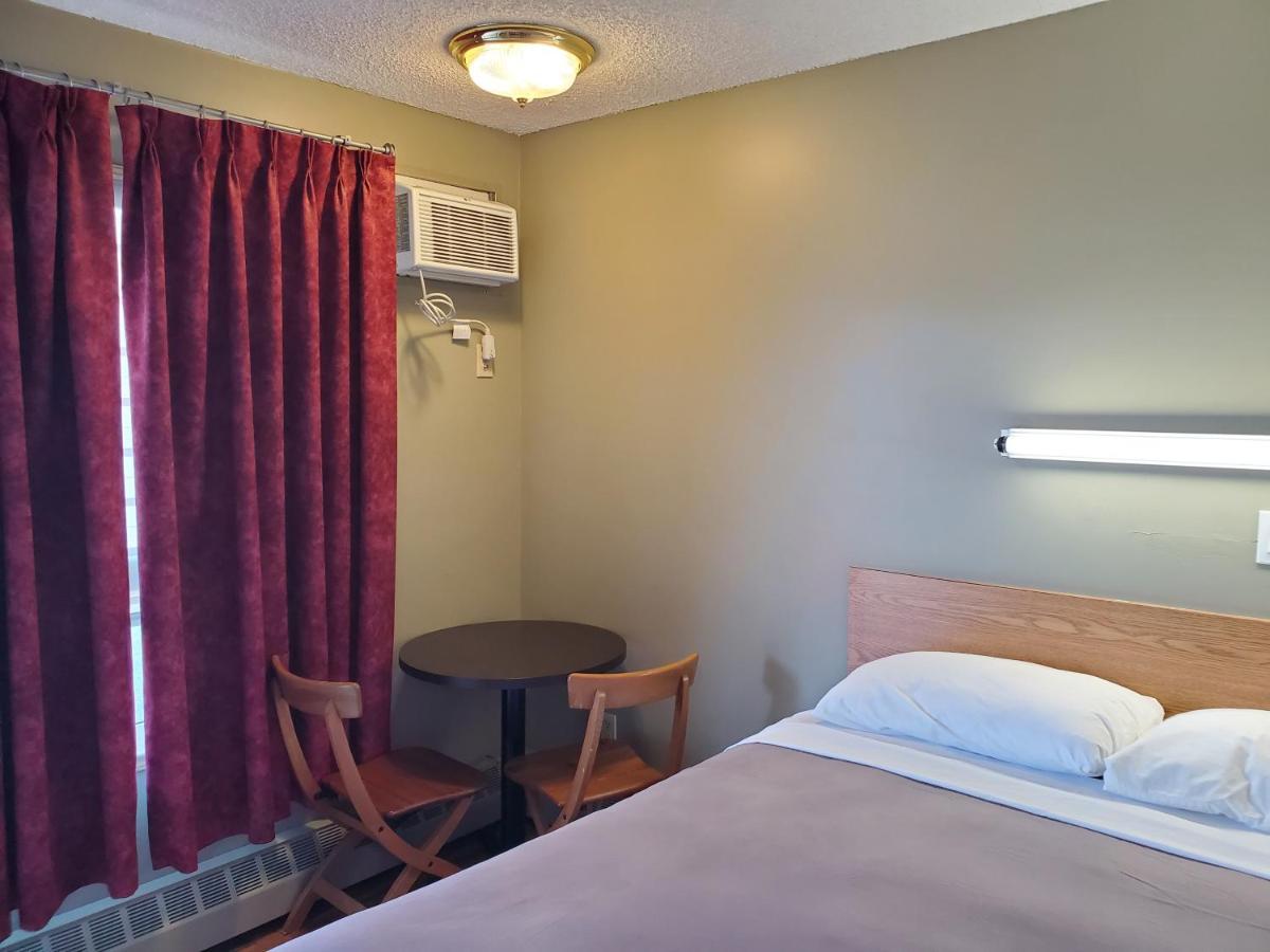 Stars Inn - Motel Fort Saskatchewan Экстерьер фото