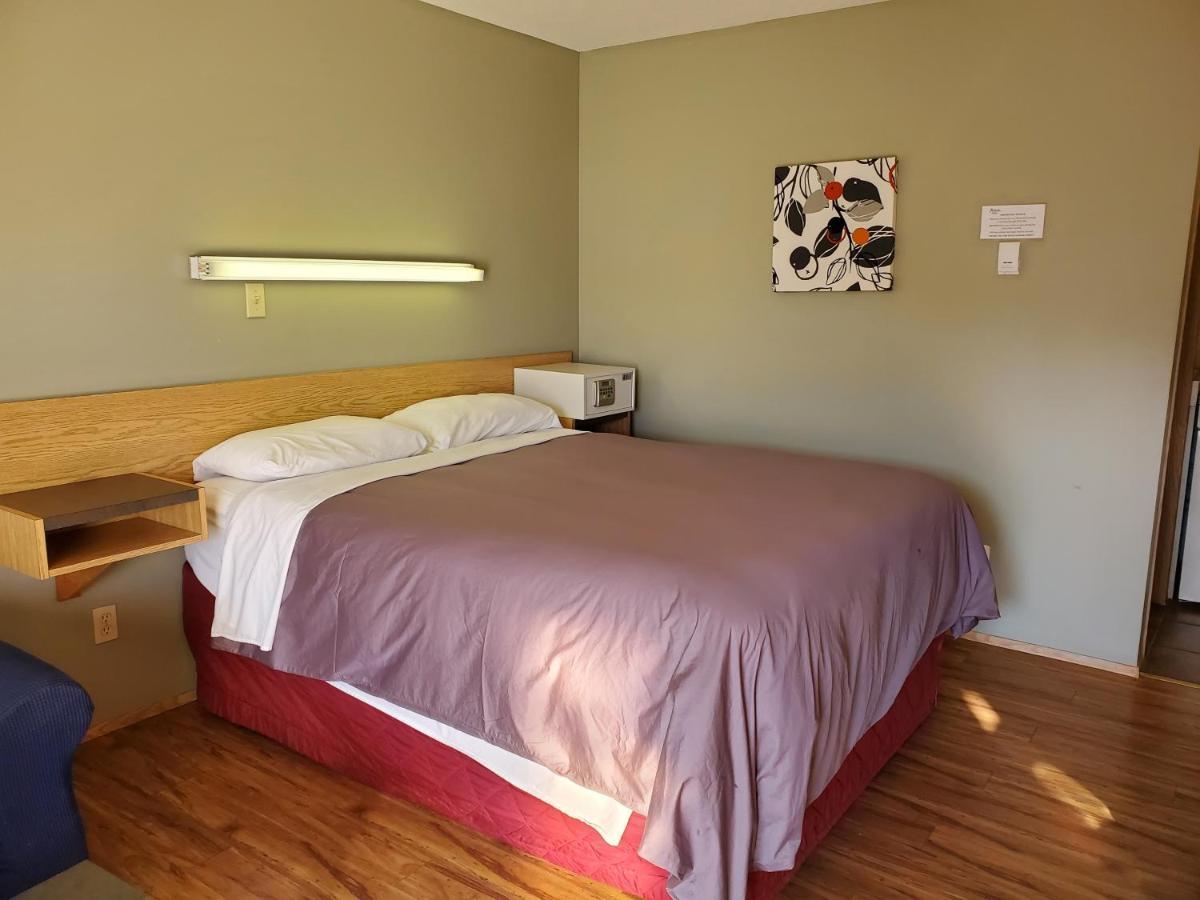 Stars Inn - Motel Fort Saskatchewan Экстерьер фото